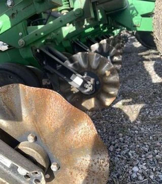 Сеялка прицепная John Deere 1780 8-рядная, б/у