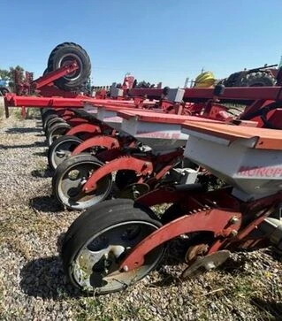 Сівалка для технічних культур Kverneland Monopill SE, б/в