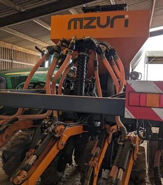 Посівний комплекс MZURI PRO-TIL 3T, 2015 р.в, б/в