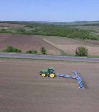 Дисковий лущильник AGROKALINA DEFT 6,0 SQR диск на квадратній стійці