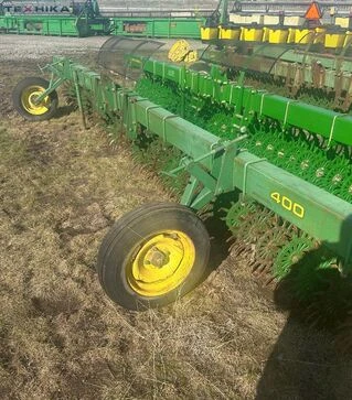Борона ротаційна навісна John Deere 400, 6,1 м, б/в