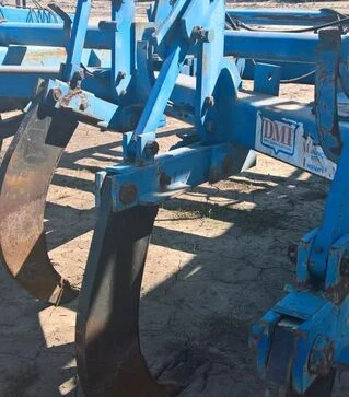 Глибокорозпушувач причіпний DMI Tiger II 530, 5 лап, опорні колеса, 3,1м, б/в