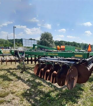 Глубокорыхлитель дисковый John Deere 512, 6,4 м, 7 лап, гладкие диски, б/у