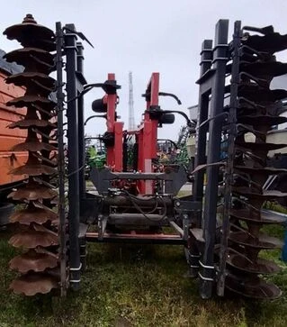 Глибокорозпушувач напівнавісний GREGOIRE BESSON Helios SP 5M, 2016 р.в, б/в