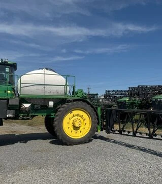 Самоходный опрыскиватель John Deere 4930, 2008 г.в., 12217 м/ч