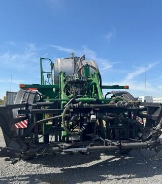 Самоходный опрыскиватель John Deere 4930, 2008 г.в., 12217 м/ч