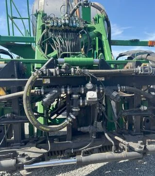 Самоходный опрыскиватель John Deere 4930, 2008 г.в., 12217 м/ч