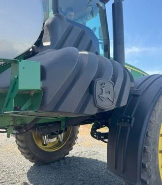 Самоходный опрыскиватель John Deere 4930, 2008 г.в., 12217 м/ч