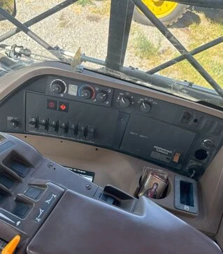 Самоходный опрыскиватель John Deere 4930, 2008 г.в., 12217 м/ч