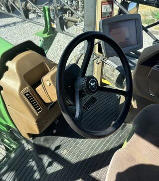 Самоходный опрыскиватель John Deere 4930, 2008 г.в., 12217 м/ч