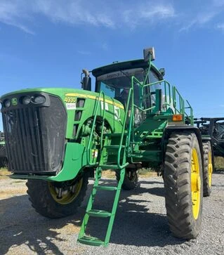 Самоходный опрыскиватель John Deere 4930, 2008 г.в., 12217 м/ч