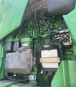 Опрыскиватель самоходный John Deere 4930, 2011 г.в., 3305 м/ч