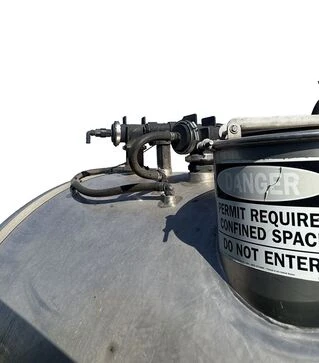 Опрыскиватель самоходный John Deere 4940, 2013 г.в., 4234 м/ч