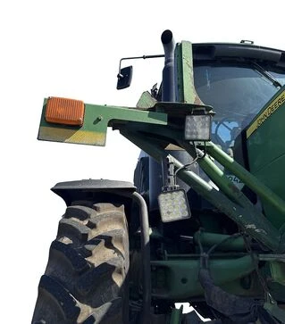 Опрыскиватель самоходный John Deere R4038, 2016 г.в., 4088 м/ч