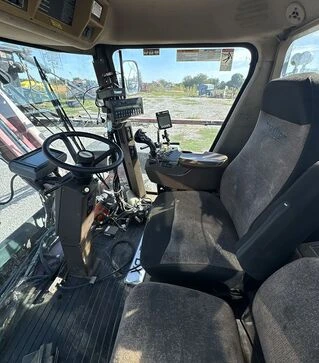 Обприскувач самохідний Miller Nitro 4215 HT, 2012 р.в., 10826 м/год