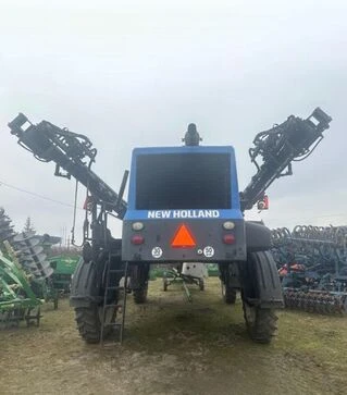 Обприскувач самохідний New Holland SP 365F, 2012 р.в, б/в