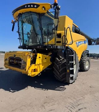 Зерноуборочный комбайн New Holland CR 9.80, 2019 г.в., б/у
