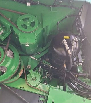 Зернозбиральний комбайн John Deere X9 1100