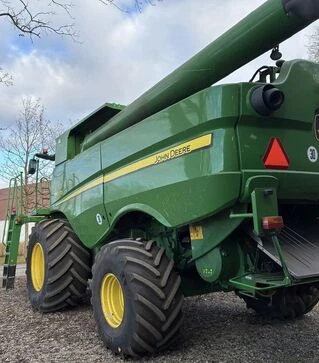 Зернозбиральний комбайн John Deere S670, 2015 р.в, 1596 м/год, б/в
