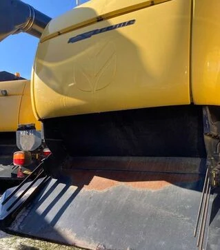 Комбайн New Holland CX8080, 2009 г.в, 6292 м/ч, б/у