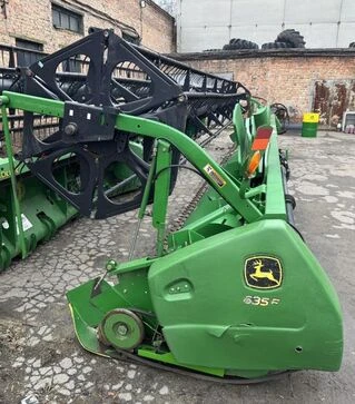 Жатка зерновая John Deerе 635F Hydra-Flex, 10,5 м, 2010 г.в., б/у