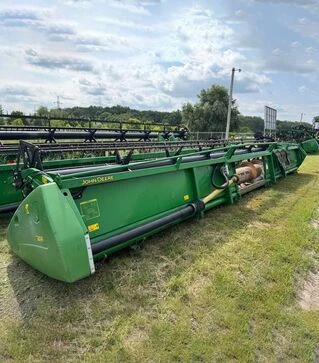 Жниварка зернова John Deere 630R, 2014 р.в, б/в