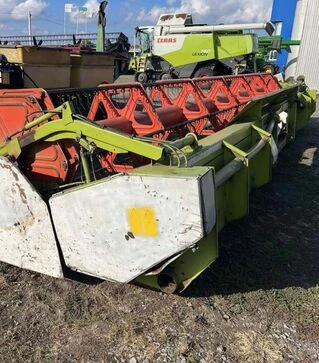 Жниварка зернова Claas С900 (адаптація 5 серія) з ріпаковим столом, б/в
