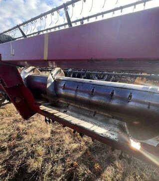 Жниварка зернова CASE IH 1020, 2008 р.в. + візок, б/в