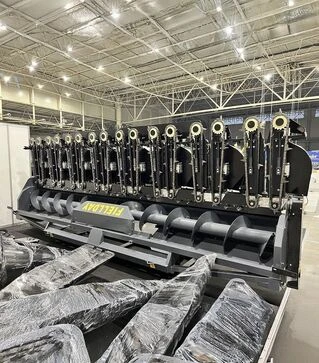 Жатка кукурузная FIELLDAY 8-строчная