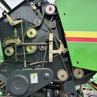 Прес-підбирач рулонний ПТ-6