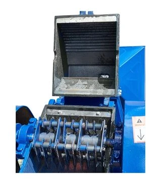 Кормоподрібнювач ДТЗ КР-20С