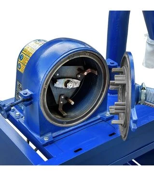 Кормоподрібнювач ДТЗ КР-30A з автоподачею