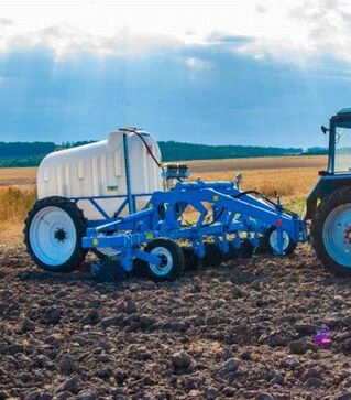 Аплікатор для міжрядного внесення BOGUSLAV ПЖУ 3000-6, 13 дискових робочих органів