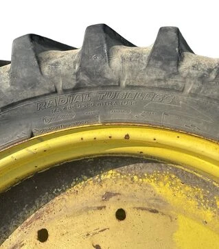 Шина ДНІПРОШИНА в комплекті з диском 16.9 R38 8PR б/в