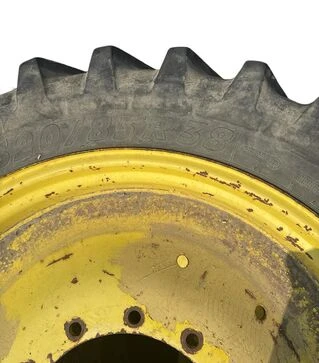 Шина ДНІПРОШИНА в комплекті з диском 16.9 R38 8PR б/в