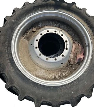 Шина BKT AGRIMAX в комплекті з диском 320/85 R38 143A8/B б/в