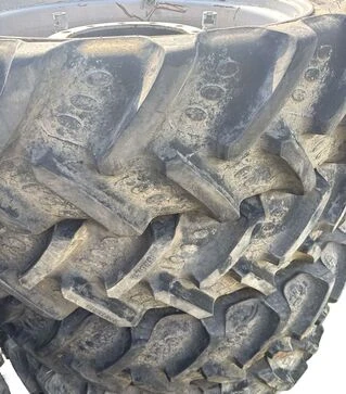 Шина BKT AGRIMAX в комплекті з диском 320/85 R38 143A8/B б/в