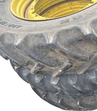 Шина CONTINENTAL в комплекте с диском 480/80 R46 158B б/у