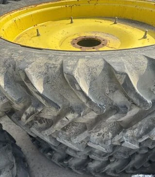 Шина Michelin в комплекте с диском 320/90 R54 151A8/B TL б/у