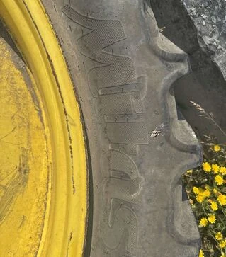 Шина Mitas в комплекті з диском 320/90 R54 151A8/B TL б/в