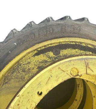 Шина Mitas в комплекті з диском 320/90 R54 R-1W 151A8/B TL б/в