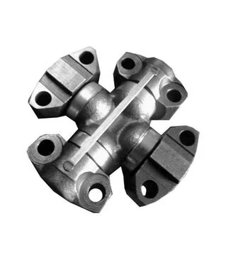 Крестовина карданного вала Della Concordia CR605, (84355363/258854A2/93326C1/RE52347/RE207846)