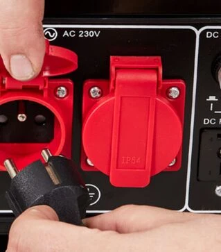 Генератор бензиновый HECHT GG 3300, однофазный