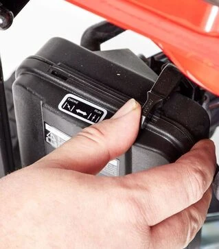 Генератор бензиновий HECHT GG 3300W, однофазний