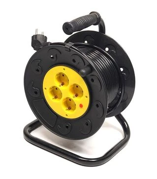 Мережевий подовжувач на котушці PowerPlant 3x1,5 мм&sup2;, 15 м, 4 розетки (PPRA10M150S4)